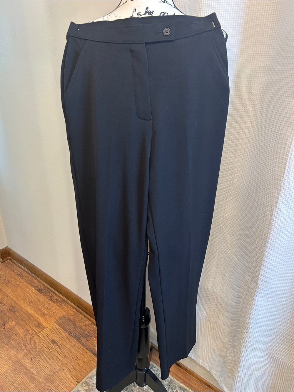 Investments Black Tailored Women's Trousers EUC